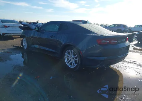 2021 Chevrolet Camaro Rwd 1Ls z USA, uszkodzony, nr VIN 1G1FB1RX7M0106292